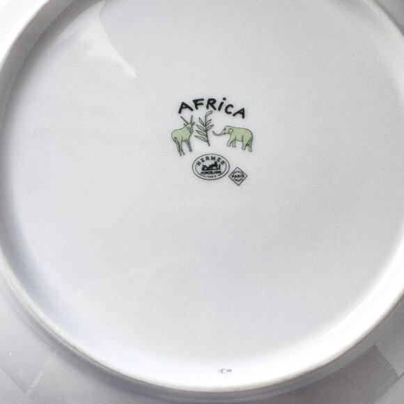 Hermes Africa Serving Plate 11.5” Green Porcelain Tableware Animal Authentic - Picture 8 of 10